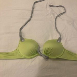 Victoria’s Secret add 2 sizes bikini top